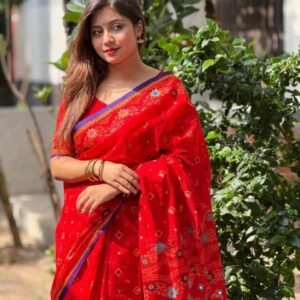 বুটিক্স শাড়ি