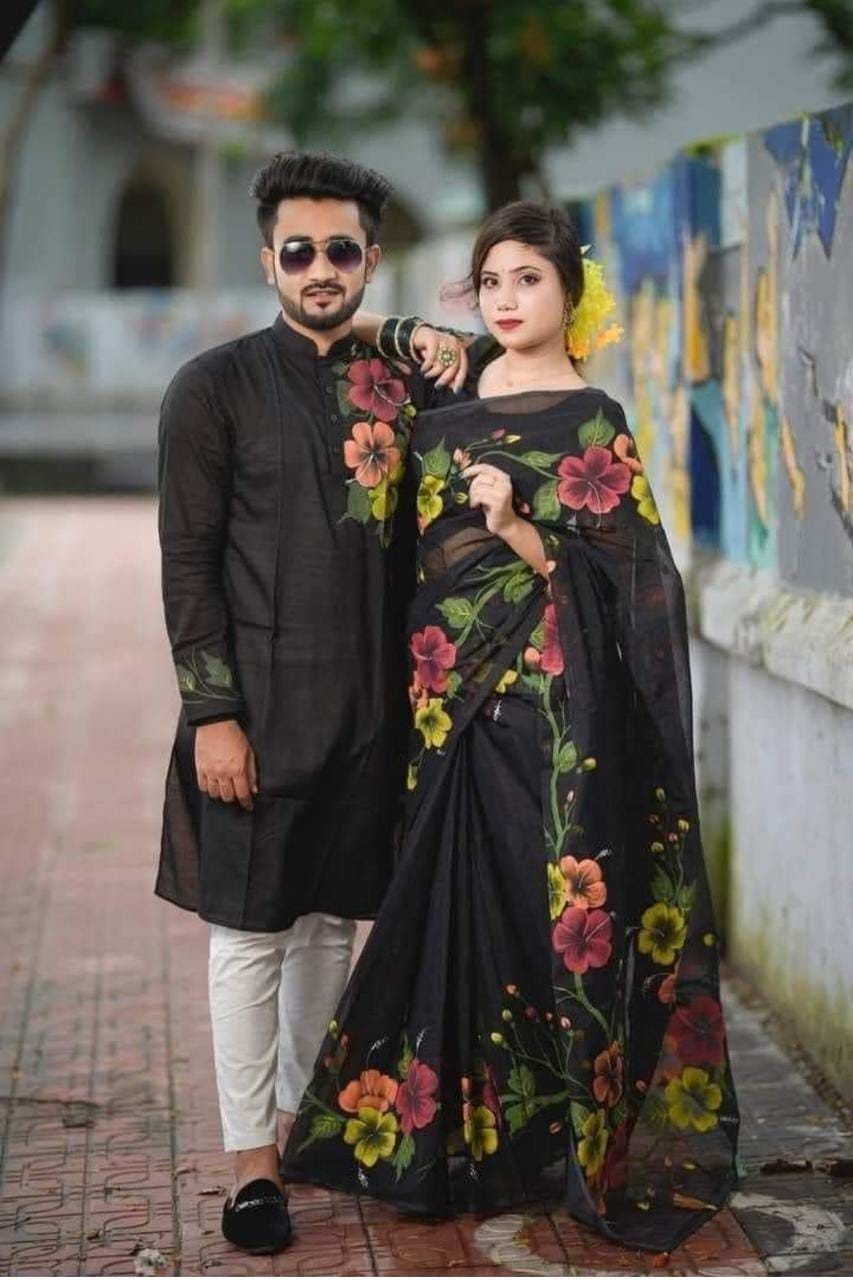 কাপল ড্রেস