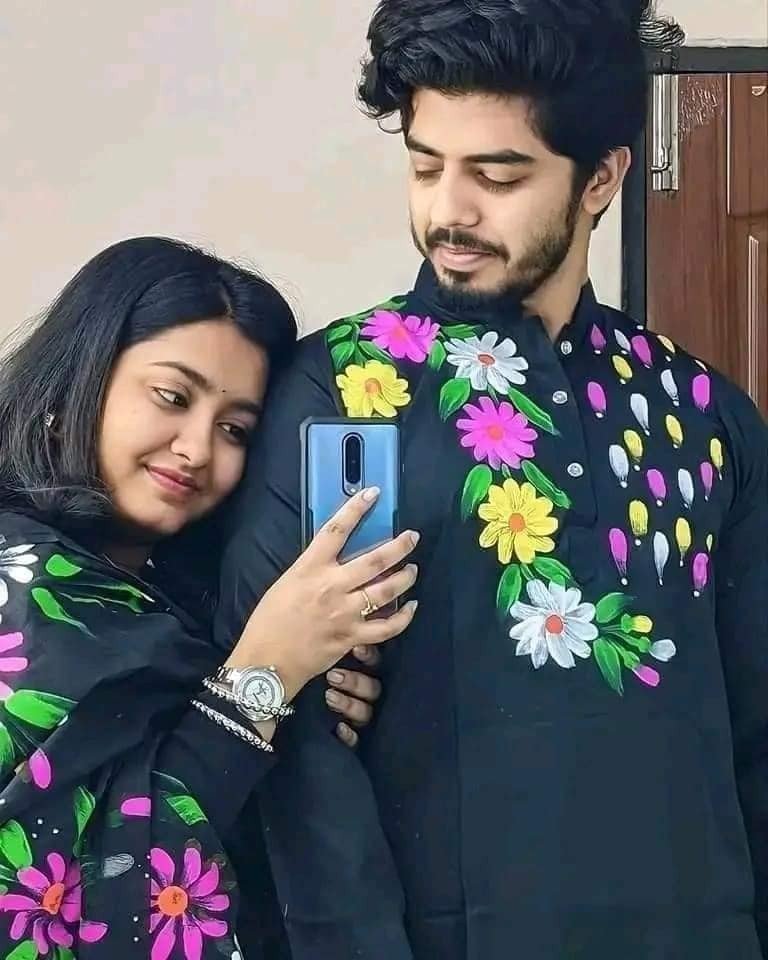 কাপল ড্রেস